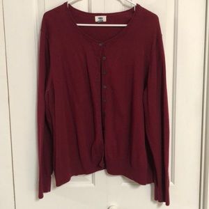Maroon cartigan
